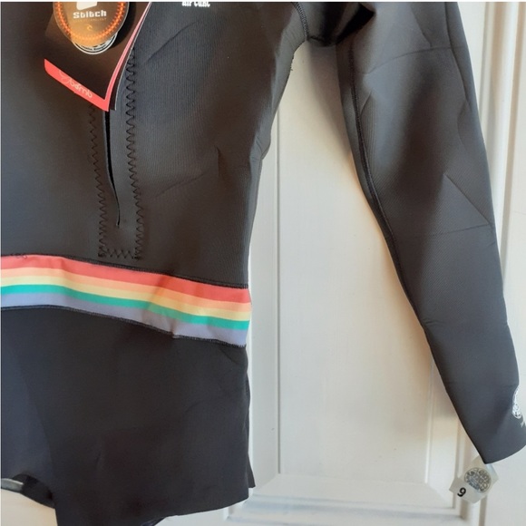 ❤️ Rip Curl Wetsuit Size 6 NWT - Picture 3 of 11